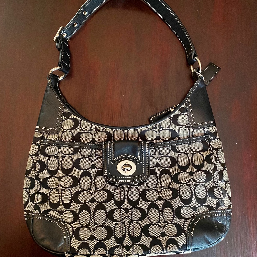 Coach Hampton Shoulder Bag
